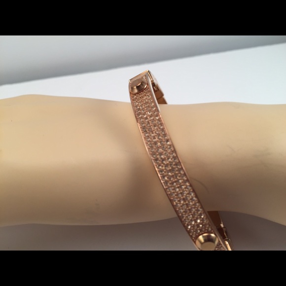 Authentic Michael Kors Bracelet - Picture 2 of 7